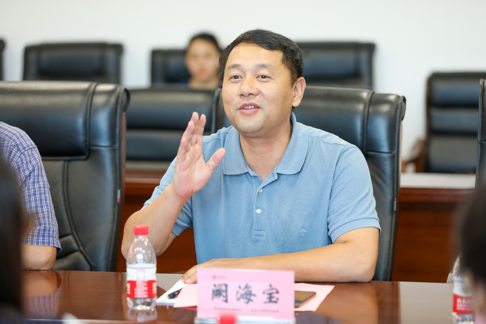 3 阙海宝 执行校长~1.jpg